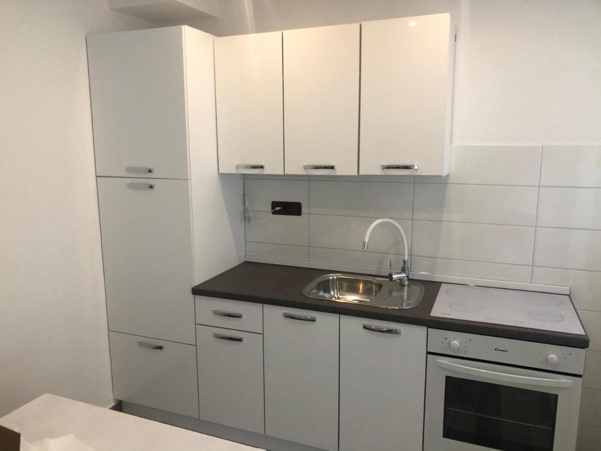 House Filomena Apartment Banjol ภายนอก รูปภาพ